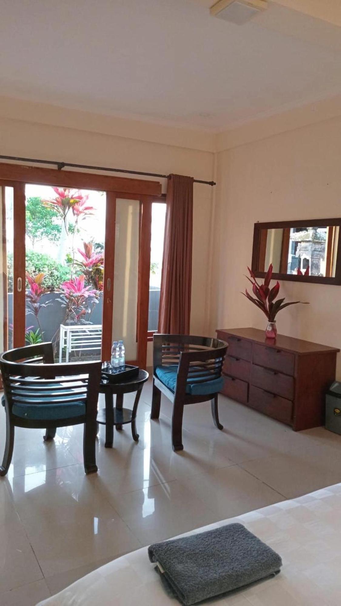 Kirra'S Beach House Pulukan Ngoại thất bức ảnh